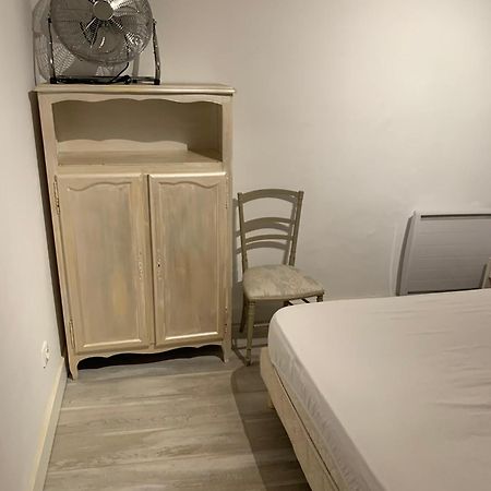 Fontaine Διαμέρισμα Aups Εξωτερικό φωτογραφία